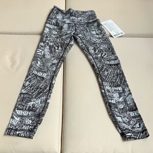 Lululemon Athletica Black and White Graphic Leggings